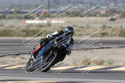 media/Jan-15-2026-Racers Edge (Thu) [[dfebeb70ab]]/3-B Group/Session 2 (Turn 11)/